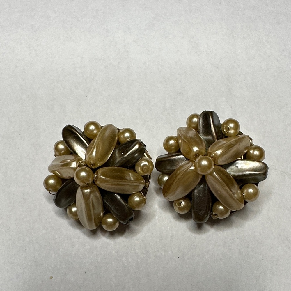 Vintage Beaded Clip Earrings from Hong Kong Coco colored